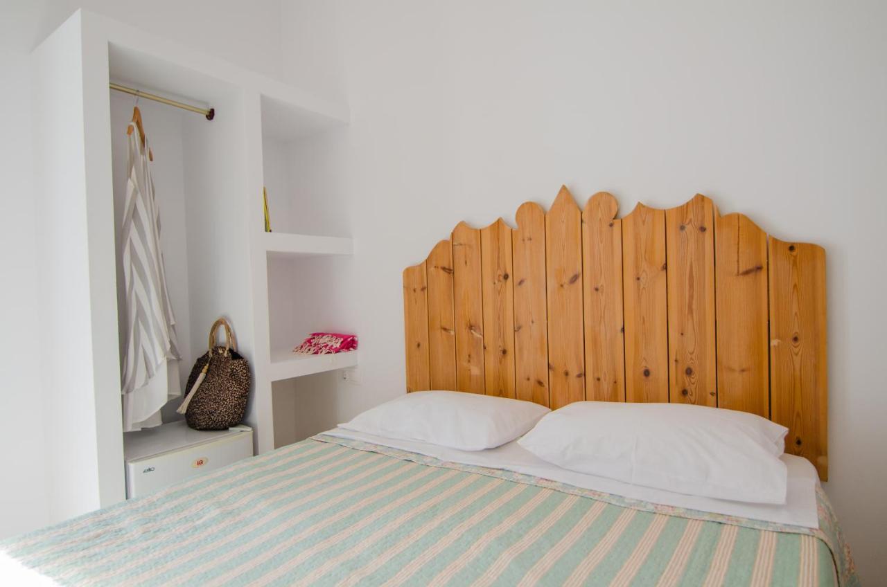 Marias Rooms イオス島 チョーラ エクステリア 写真