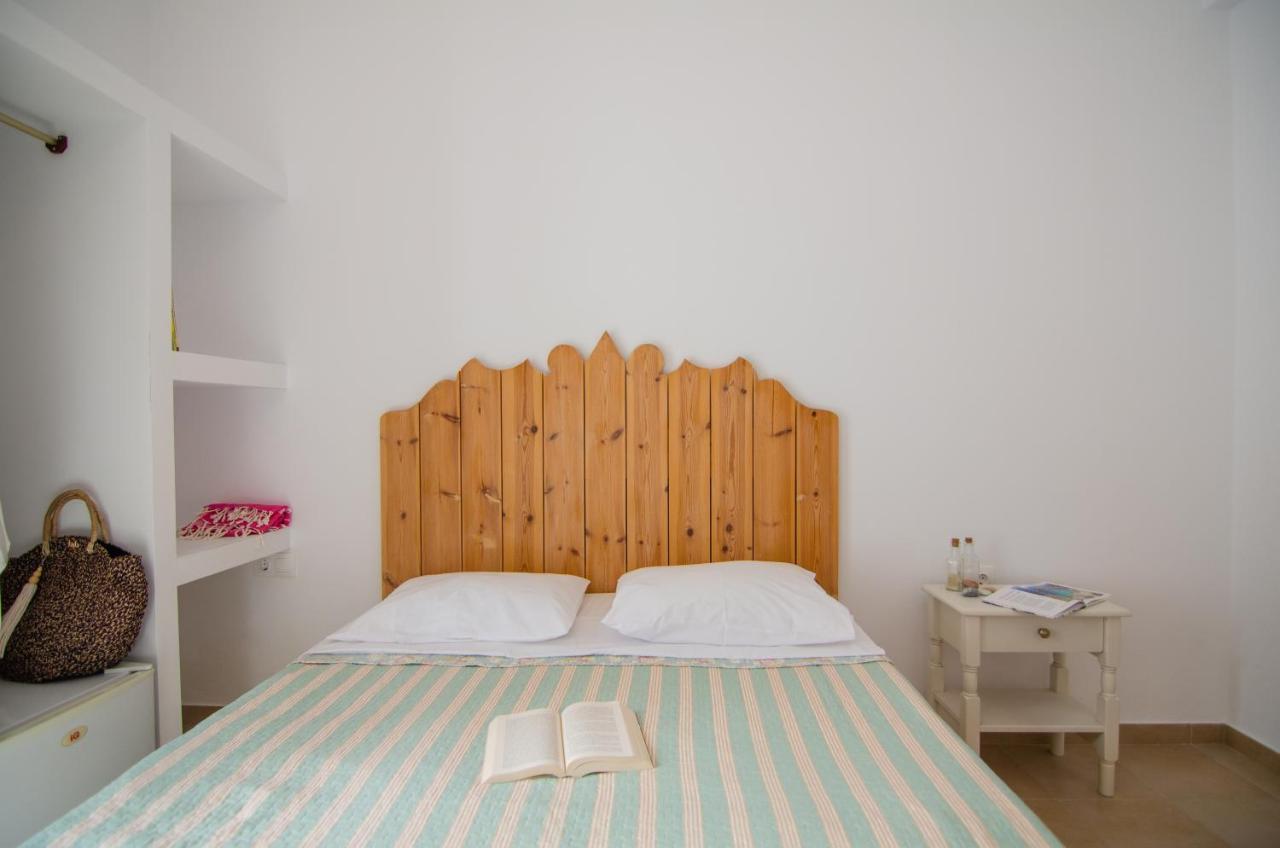 Marias Rooms イオス島 チョーラ エクステリア 写真